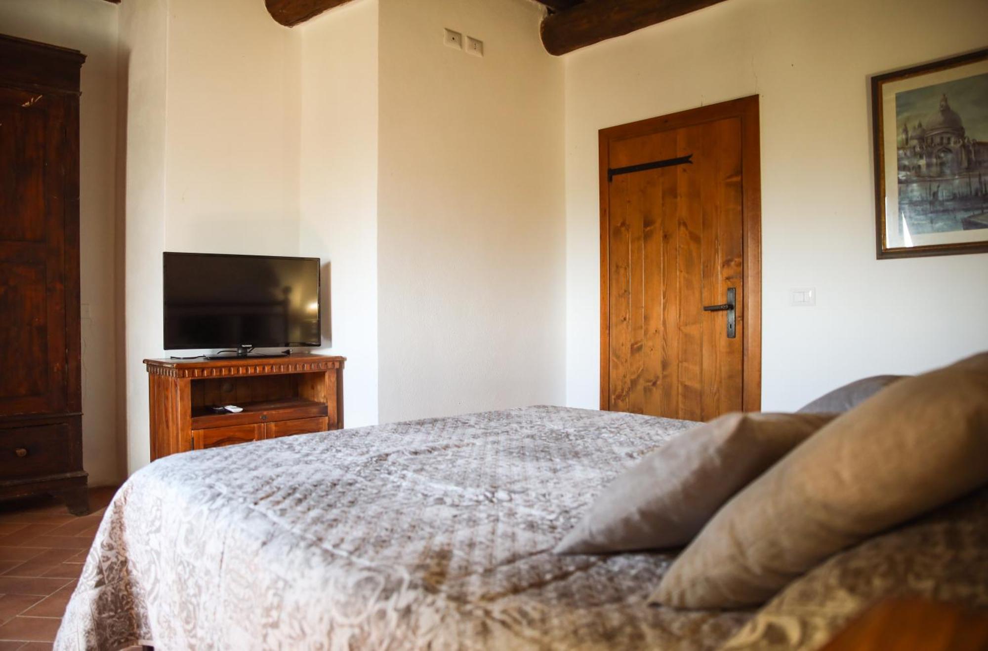 Country House Poggio Aione Guest House Catabbio Exterior photo